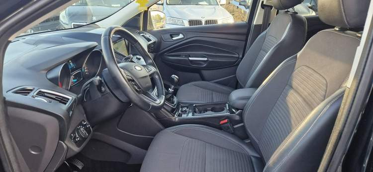 Ford Kuga II facelifting 2017 — zdjęcie 21