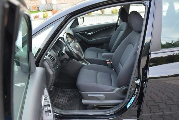 Hyundai ix20 I facelifting 2018 — zdjęcie 17