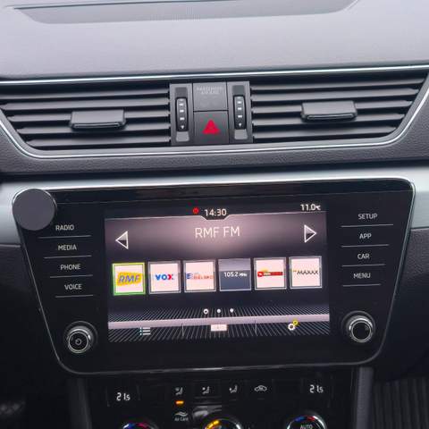 Skoda Superb III 2018 — zdjęcie 36