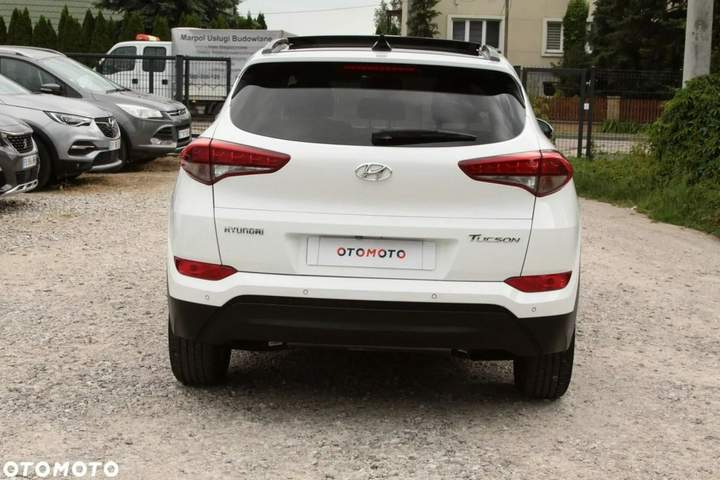 Hyundai Tucson III 2016 — zdjęcie 8