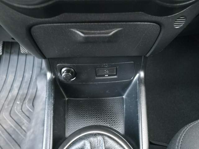 Hyundai i20 I facelifting 2013 — zdjęcie 21