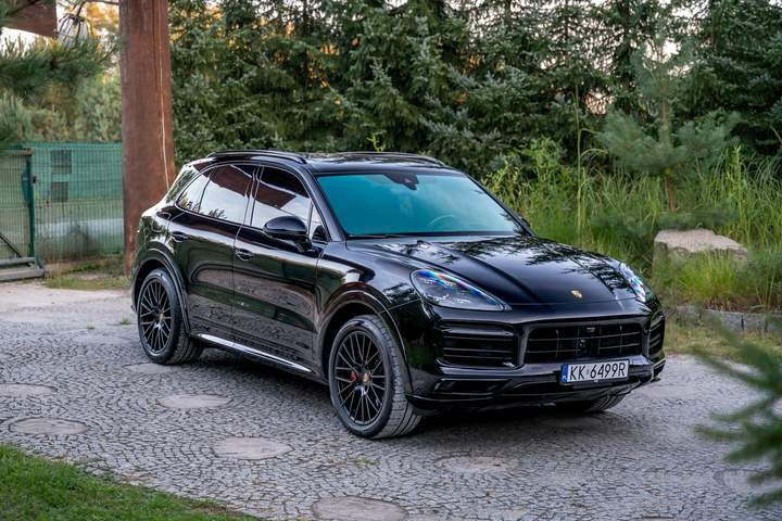 Porsche Cayenne III 2022 — zdjęcie 10