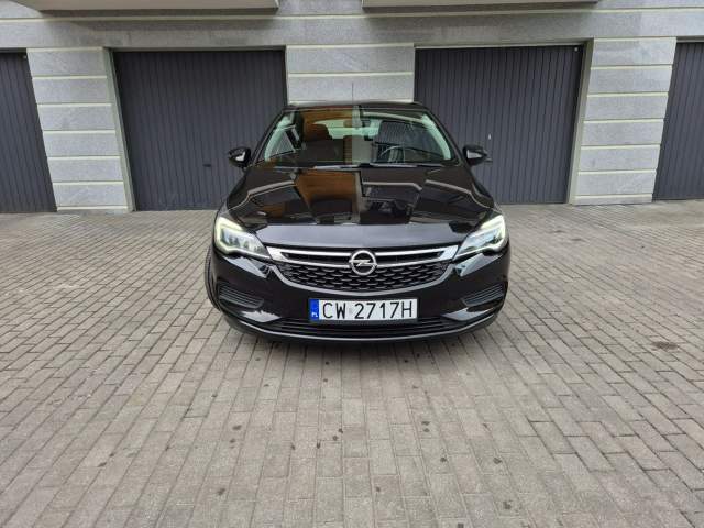 Opel Astra K 2017 — zdjęcie 3