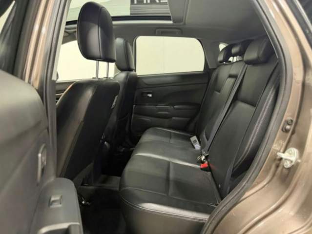Mitsubishi ASX I 2012 — zdjęcie 11