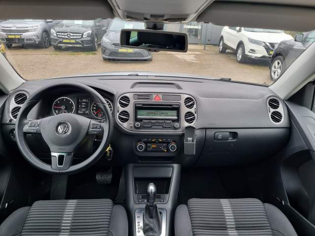 Volkswagen Tiguan I 2010 — zdjęcie 13