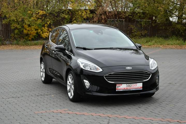 Ford Fiesta Mk6 facelifting 2017 — zdjęcie 25
