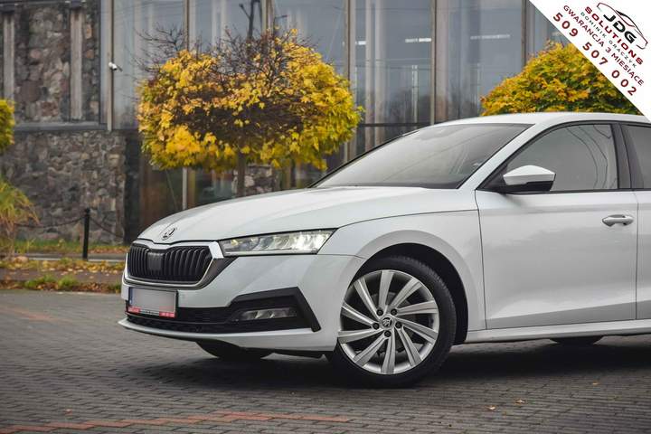 Skoda Octavia III (A7) facelifting 2020 — zdjęcie 36