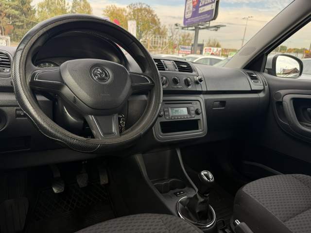 Skoda Fabia II facelifting 2013 — zdjęcie 15