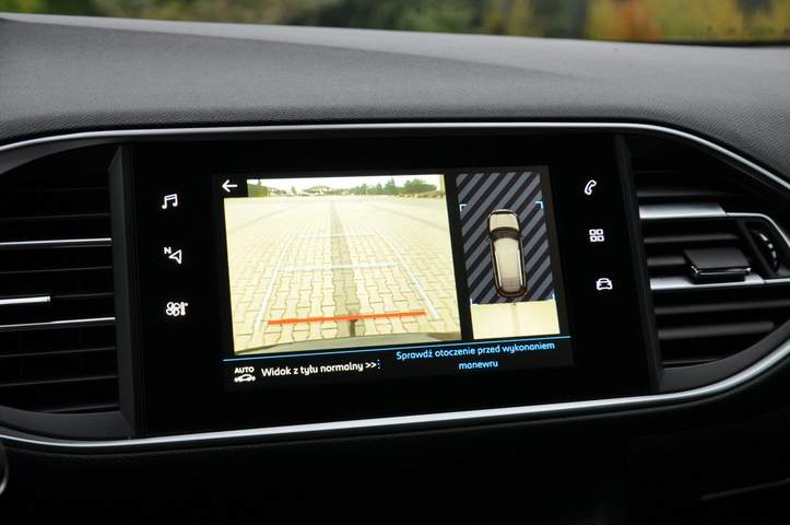 Peugeot 308 II facelifting 2018 — zdjęcie 32