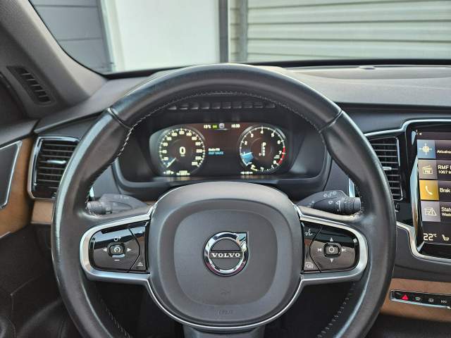 Volvo XC90 II 2016 — zdjęcie 37