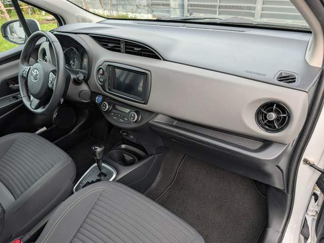 Toyota Yaris IV 2020 — zdjęcie 19