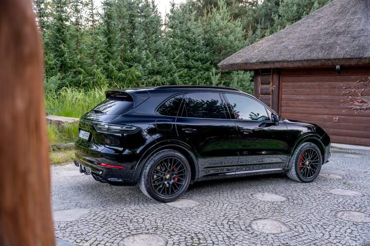 Porsche Cayenne III 2022 — zdjęcie 38