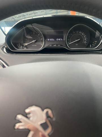 Peugeot 208 I facelifting 2016 — zdjęcie 17