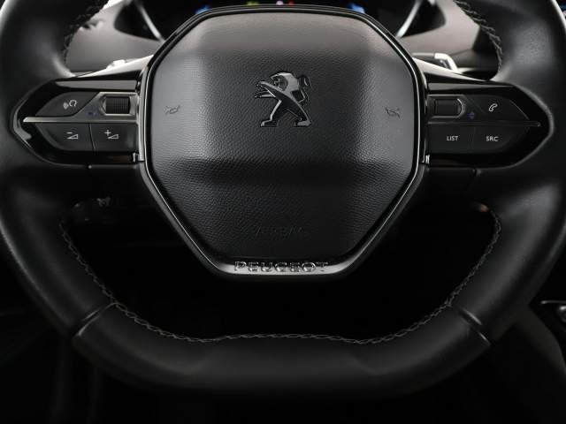 Peugeot 3008 II facelifting 2023 — zdjęcie 23