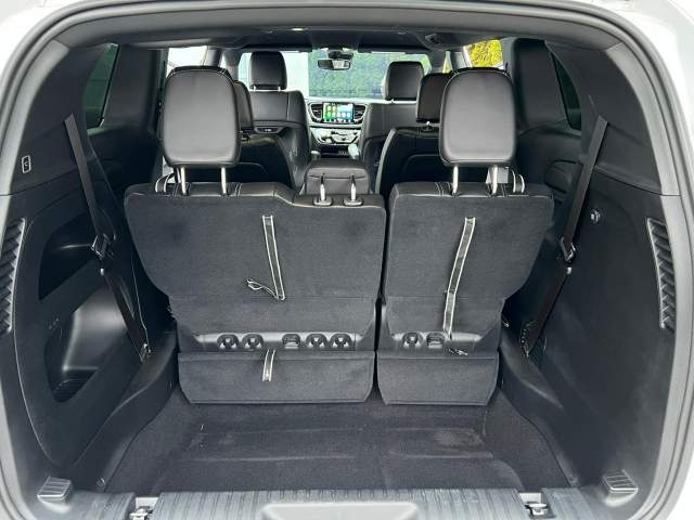 Chrysler Pacifica RU facelifting 2024 — zdjęcie 11