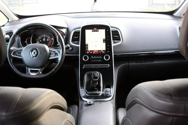 Renault Espace V 2018 — zdjęcie 14