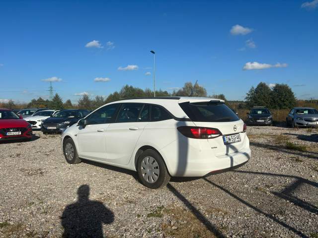 Opel Astra K 2019 — zdjęcie 7