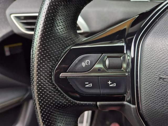 Peugeot 3008 II 2019 — zdjęcie 15
