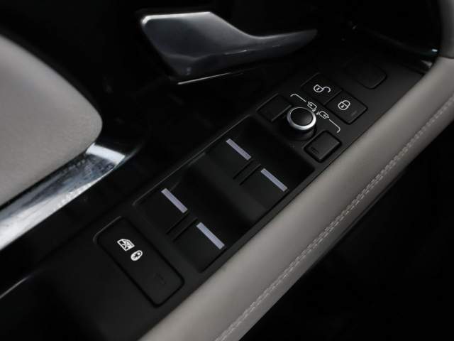 Land Rover Range Rover Evoque II 2019 — zdjęcie 34