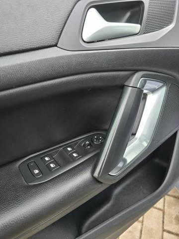 Peugeot 308 II 2014 — zdjęcie 25