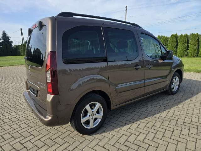 Peugeot Partner II facelifting 2012 — zdjęcie 8