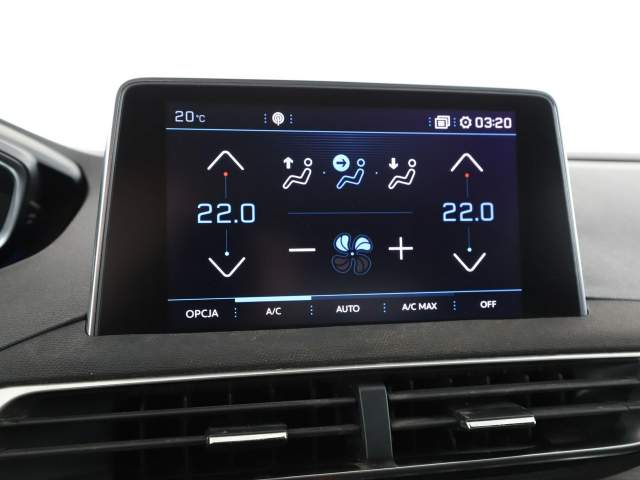 Peugeot 3008 II 2017 — zdjęcie 23