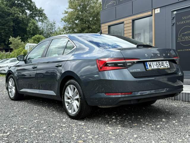 Skoda Superb III facelifting 2021 — zdjęcie 5