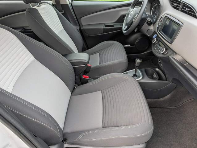 Toyota Yaris IV 2020 — zdjęcie 18
