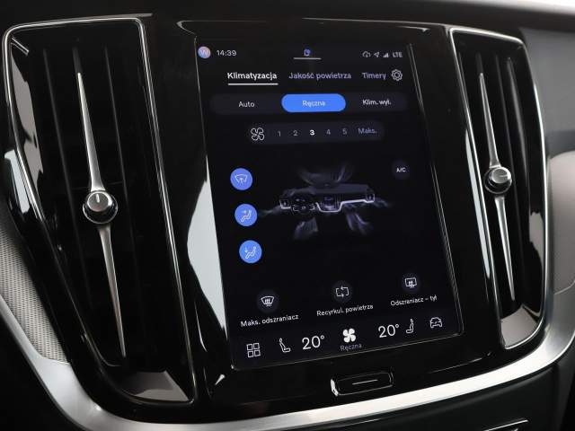 Volvo V60 II 2022 — zdjęcie 27