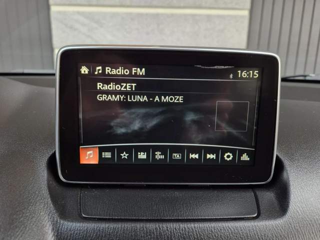 Mazda CX-3 I 2017 — zdjęcie 9