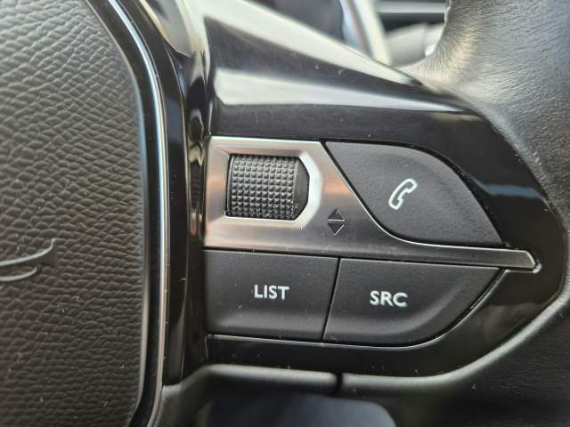 Peugeot 3008 II 2016 — zdjęcie 22