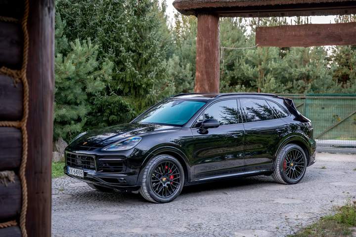 Porsche Cayenne III 2022 — zdjęcie 25