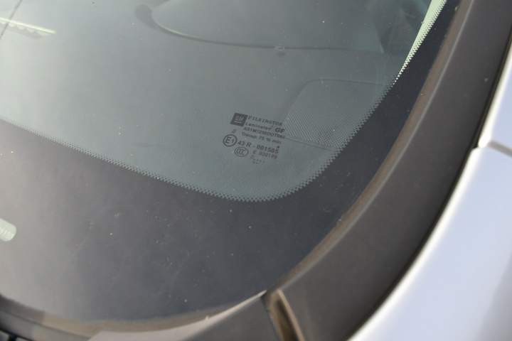 Opel Astra J 2010 — zdjęcie 19