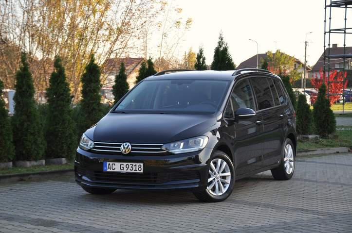 Volkswagen Touran II 2017 — zdjęcie 9