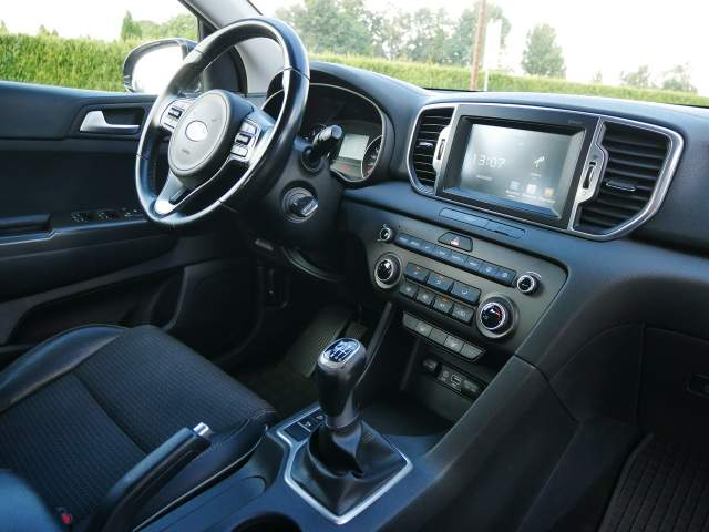 Kia Sportage IV facelifting 2018 — zdjęcie 22
