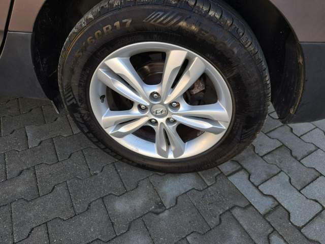 Hyundai ix35 I 2013 — zdjęcie 31