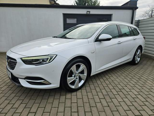 Opel Insignia I facelifting 2017 — zdjęcie 11