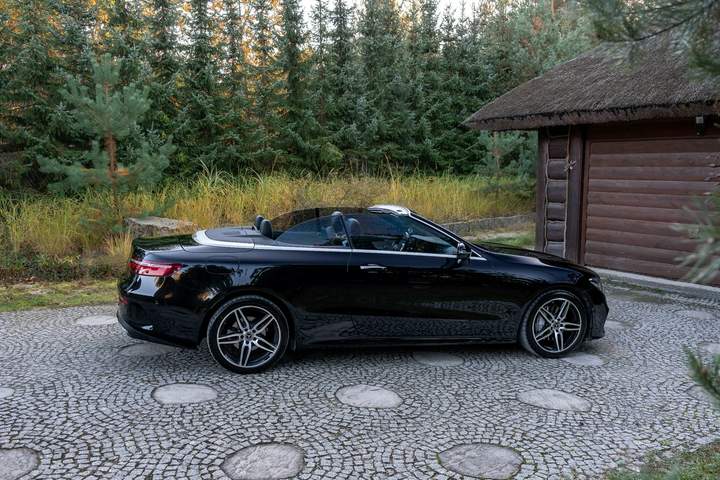 Mercedes-Benz E-Klasa V (W213, S213, C238) 2018 — zdjęcie 16