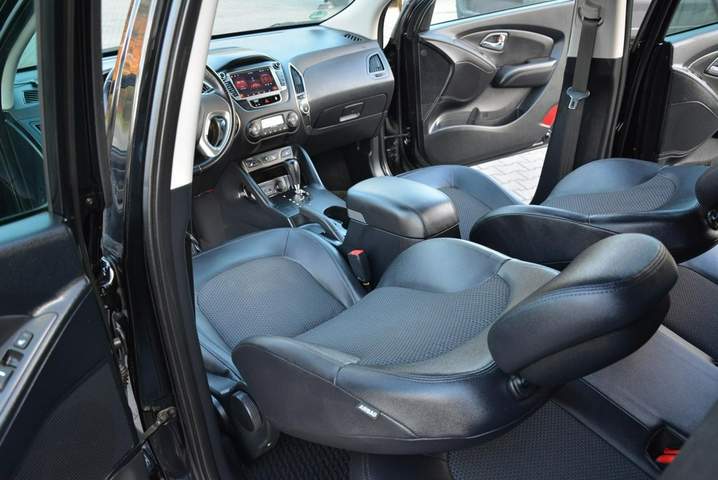 Hyundai ix35 I 2011 — zdjęcie 19