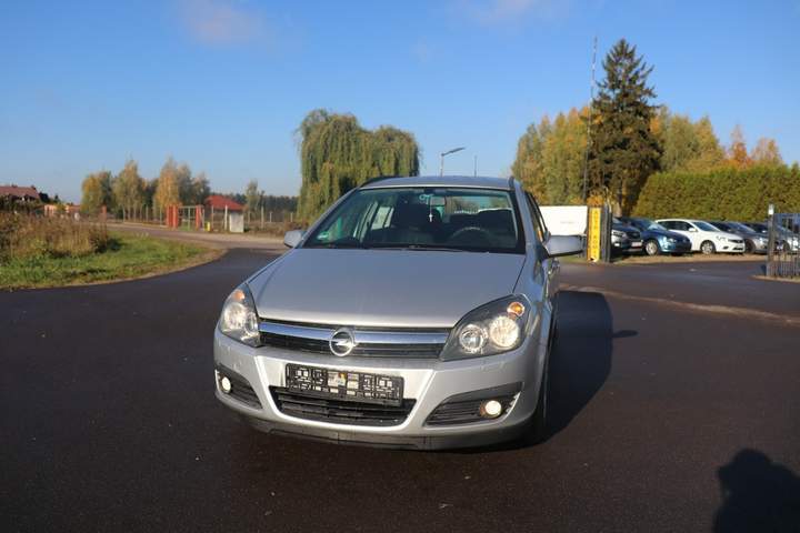 Opel Astra H facelifting 2006 — zdjęcie 2