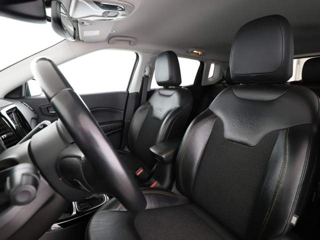 Jeep Compass II 2019 — zdjęcie 13