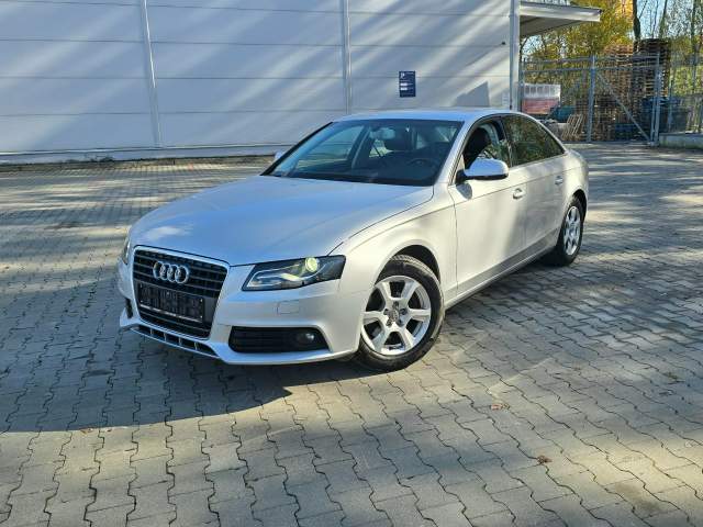 Audi A4 IV (B8) 2010 — zdjęcie 5