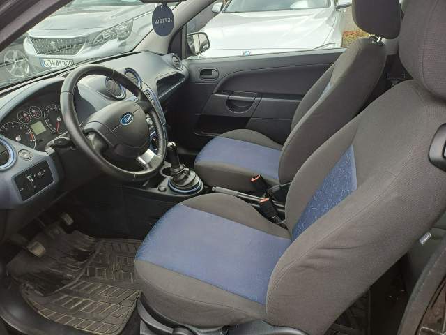 Ford Fiesta Mk6 2008 — zdjęcie 15