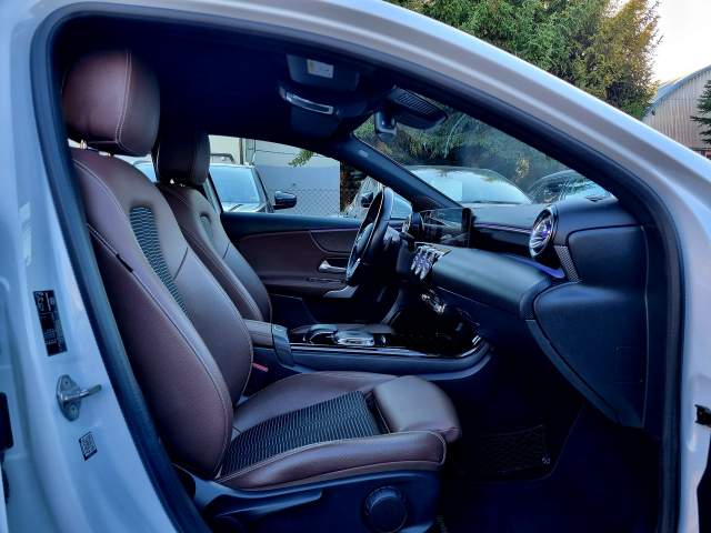 Mercedes-Benz A-Klasa IV (W177) 2018 — zdjęcie 12