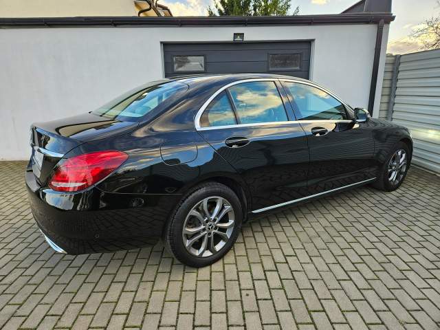 Mercedes-Benz C-Klasa IV (W205) facelifting 2018 — zdjęcie 18