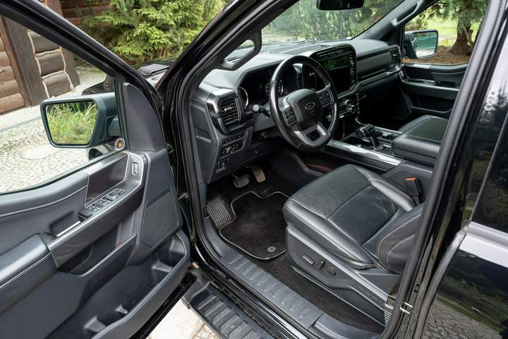 Ford F-150 XIV 2022 — zdjęcie 34