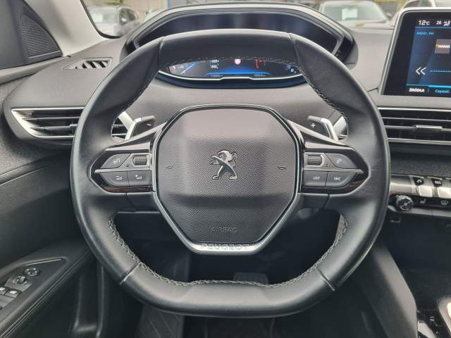 Peugeot 5008 II 2019 — zdjęcie 16