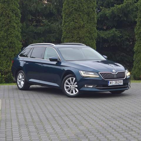 Skoda Superb III 2018 — zdjęcie 8