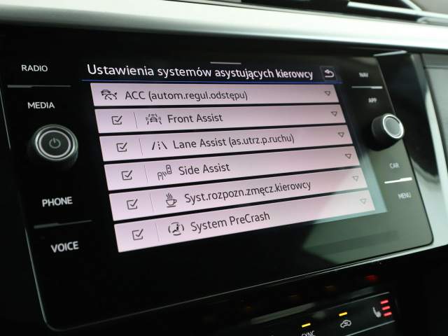 Volkswagen Arteon I facelifting 2020 — zdjęcie 26