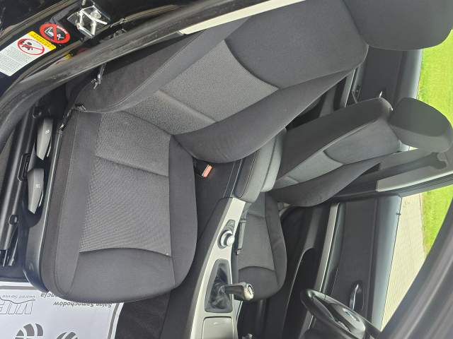 BMW 3 serii V (E90/E91/E92/E93) 2007 — zdjęcie 24